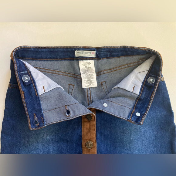 Wallflower | Girls Denim Skirt - Picture 4 of 6